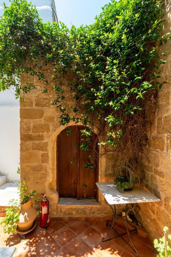 Cava D'oro Otel 2*
