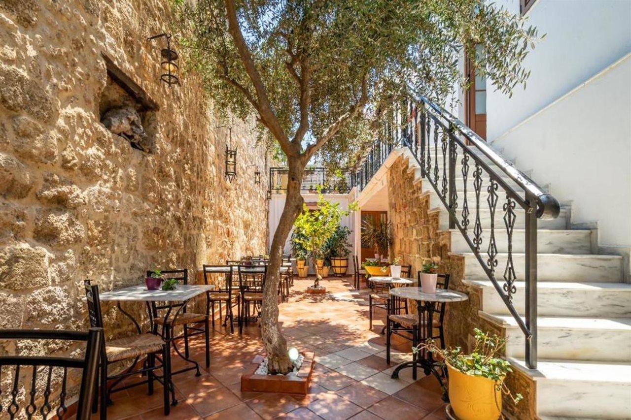 Otel Cava D'oro